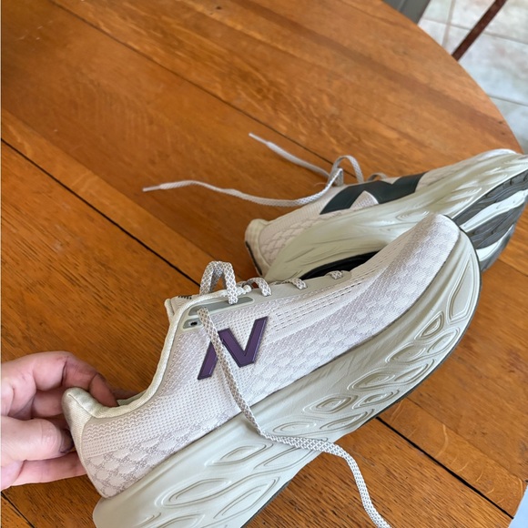 New Balance Fresh foam Women's Sneakers in Cream and Purple - Picture 6 of 6